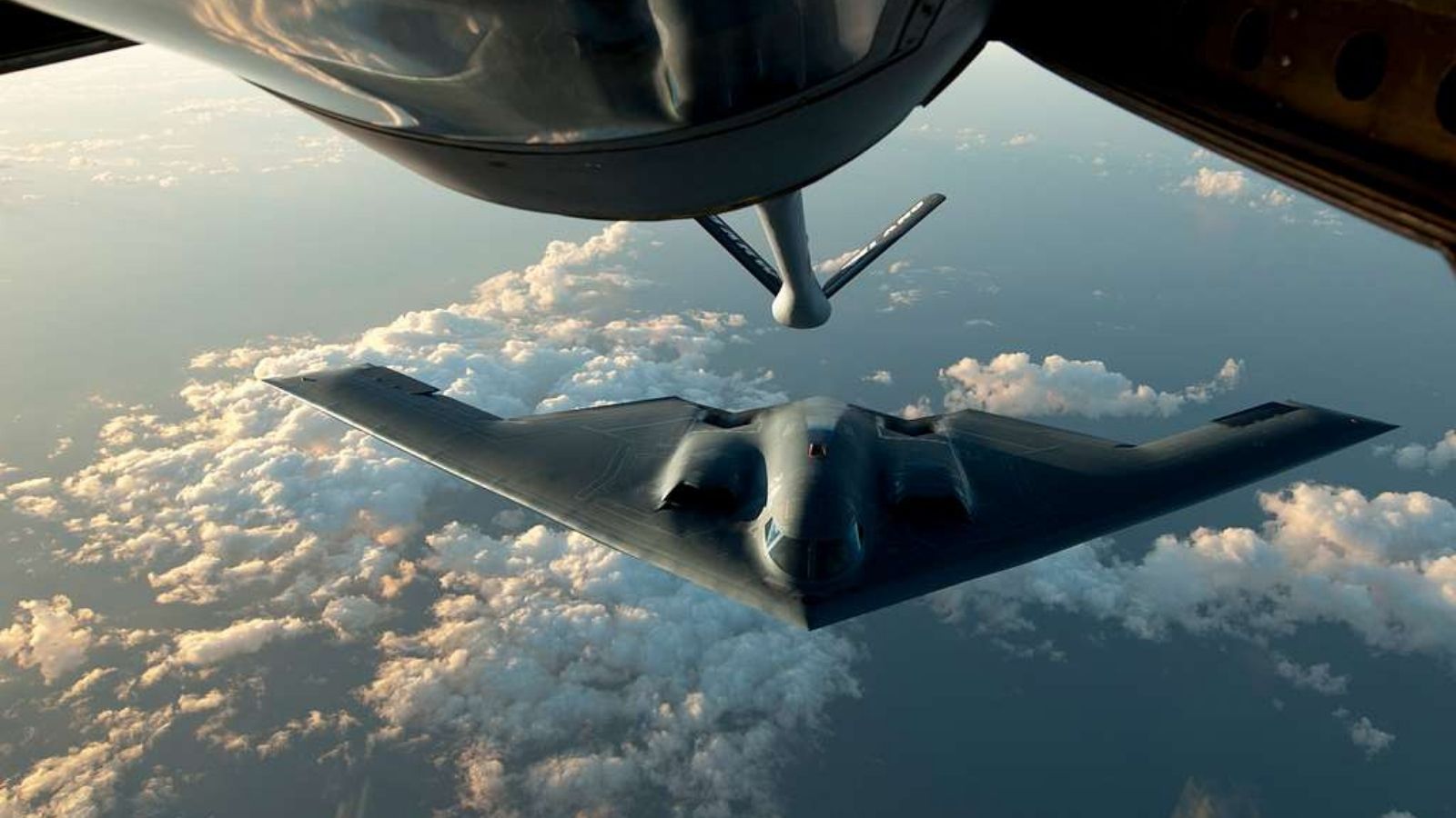 Engineering behind B-2 Spirit