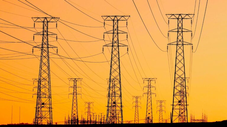 Maximum Allowable Voltage Drop as per IEC & NEC